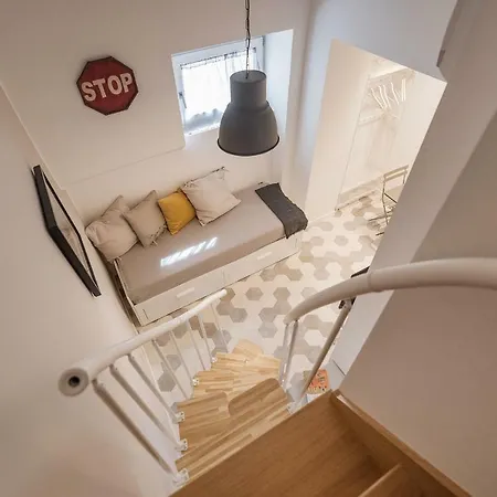 Trastevere Charming Duplex *